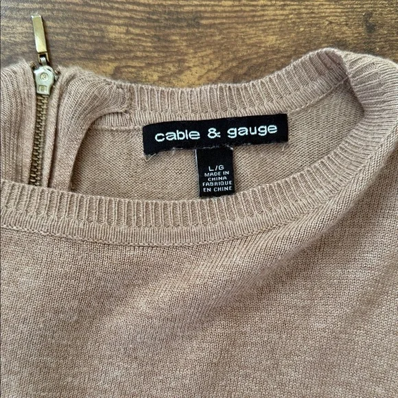 Cable & Gauge Light Brown Knit Top - Picture 2 of 7